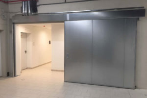 Instalación de puerta cortafuegos corredera en Tenerife
