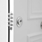 Instalación puerta acorazada